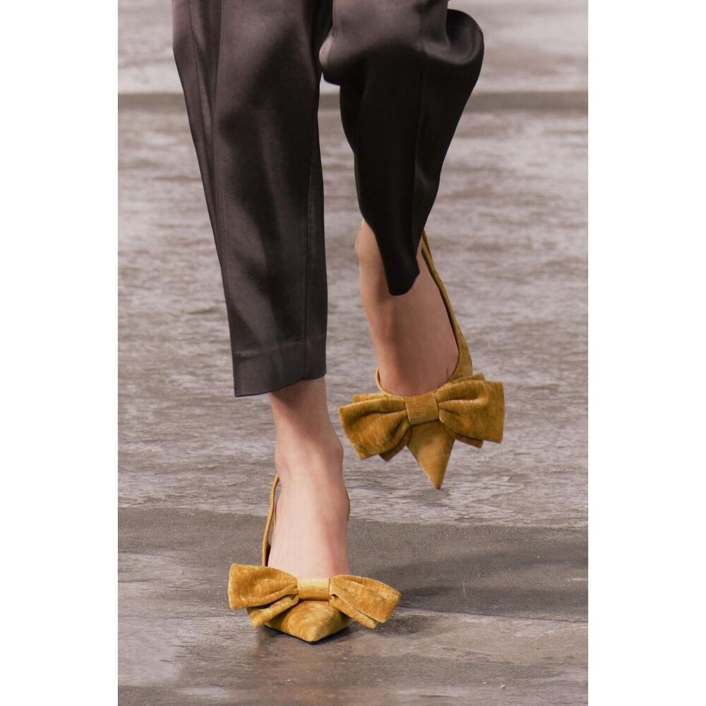 Yellow Zara Bow-Top Slingback Velvet Heels (NWT) - Picture 2 of 8
